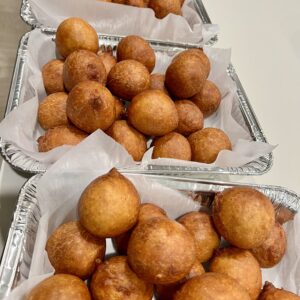 Puff Puff/Borfloat (Medium Pan) 20 pcs)